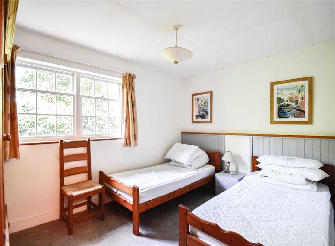 2 bedroom bungalow, Trinity Farm Lodge, Huntingdon Road CB3 - Let Agreed