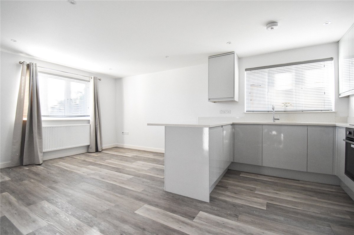 2 bedroom flat, Bell Road, Bottisham CB25 - Let Agreed