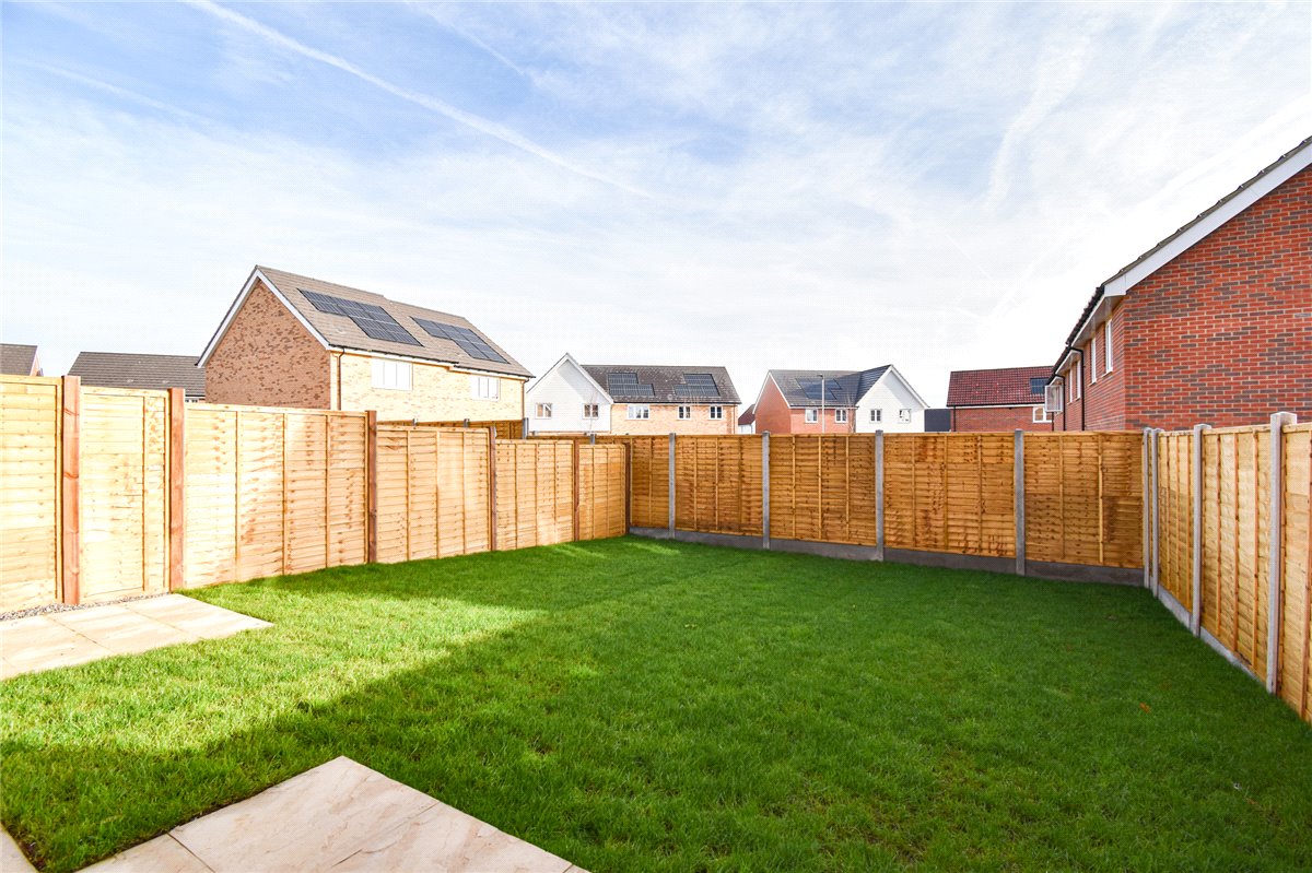 3 bedroom house, Coventry Drive, Bishop's Stortford CM23 - Let Agreed