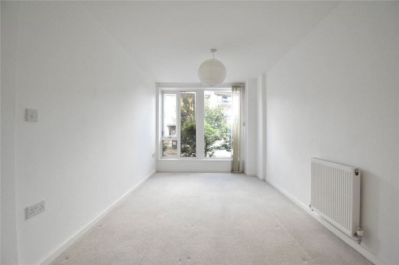 2 bedroom flat, Marque House, 143 Hills Road CB2 - Available