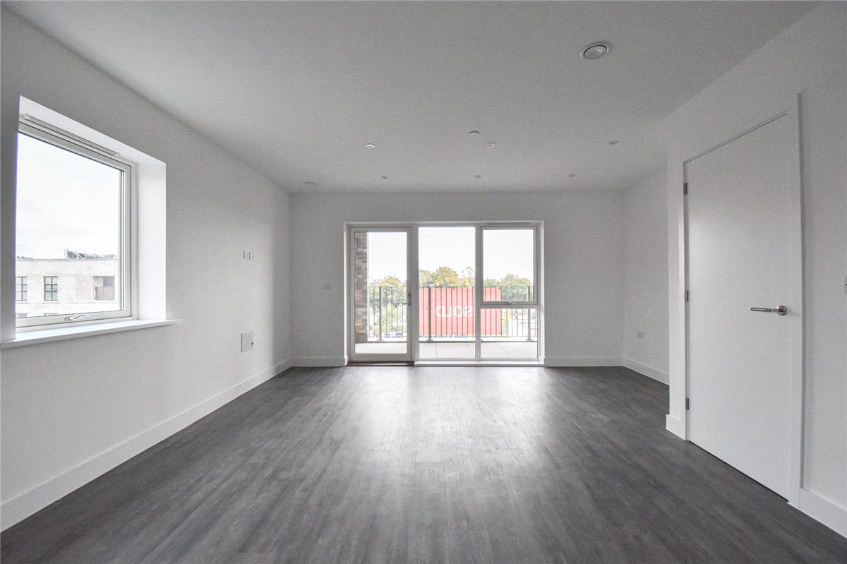 2 bedroom flat, Marleigh Avenue, Cambridge CB5 - Let Agreed