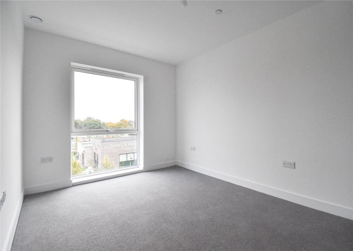 2 bedroom flat, Marleigh Avenue, Cambridge CB5 - Let Agreed