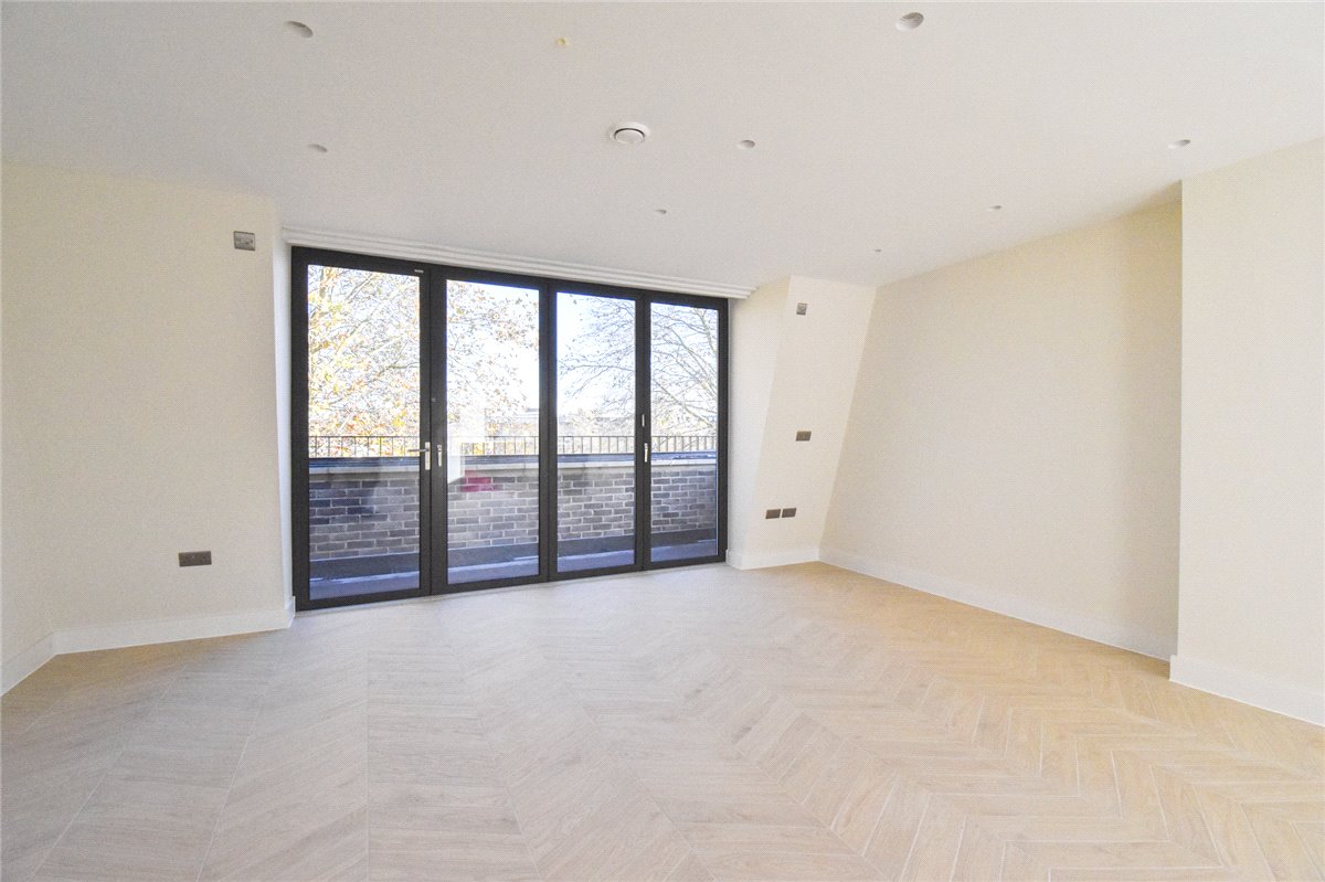 2 bedroom flat, Hamied Mansions, 14-17 Regent Terrace CB2 - Let Agreed