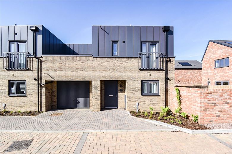 4 bedroom house, Thistle Street, Northstowe CB24 - Let Agreed