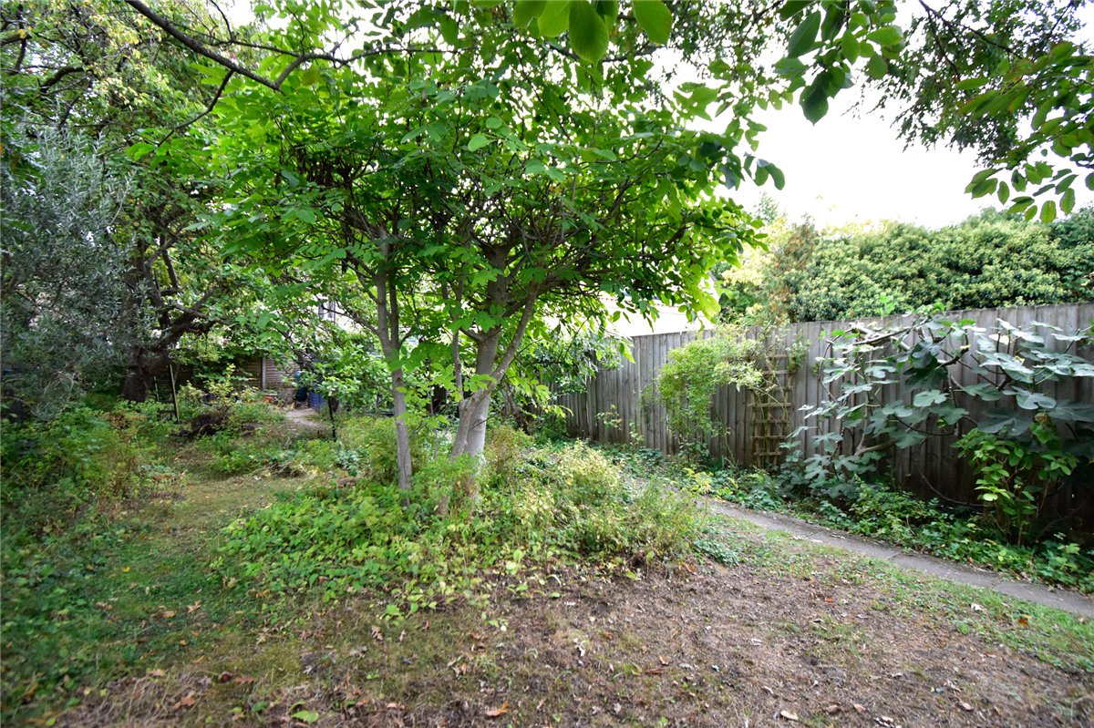 3 bedroom house, Neville Road, Cambridge CB1 - Let Agreed