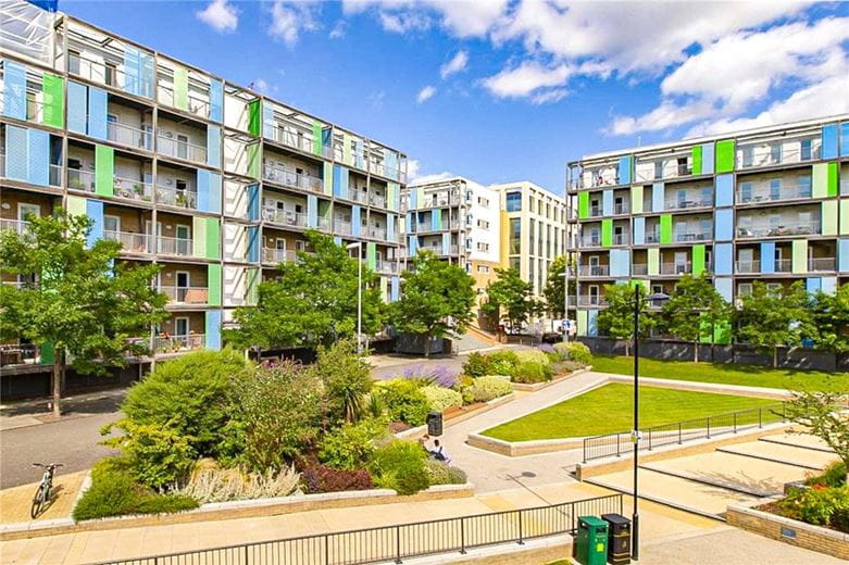 2 bedroom flat, Warren Close, Cambridge CB2 - Available