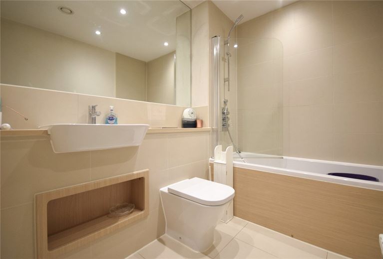 2 bedroom flat, Addenbrookes Road, Trumpington CB2 - Let Agreed