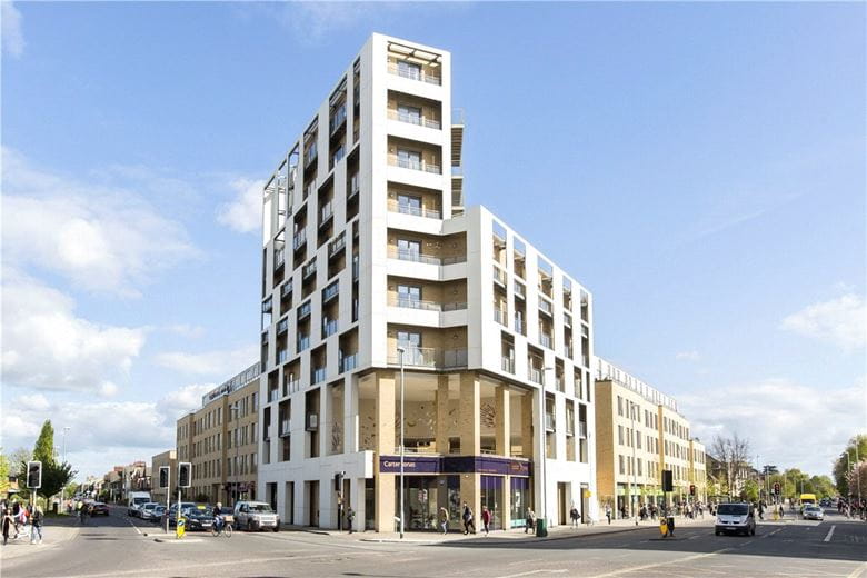 2 bedroom flat, Marque House, 143 Hills Road CB2 - Let Agreed