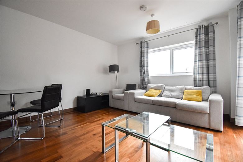2 bedroom house, Flamsteed Close, Cambridge CB1 - Available