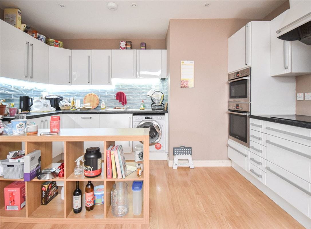 1 bedroom flat, Guthrie Court, Paradise Street CB1