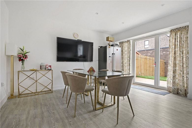 3 bedroom house, Gregory Park Mews, Marleigh, Cambridge CB5 - Available