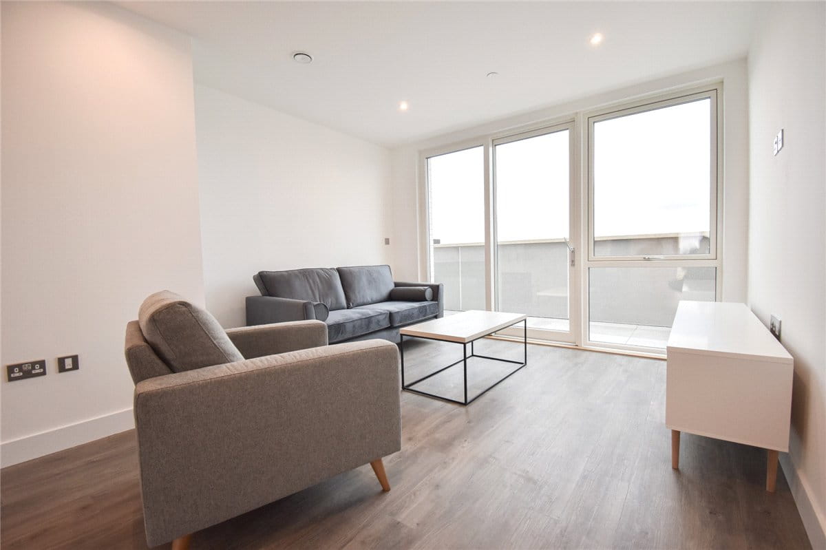 2 bedroom flat, Eddington Avenue, Eddington CB3 - Available