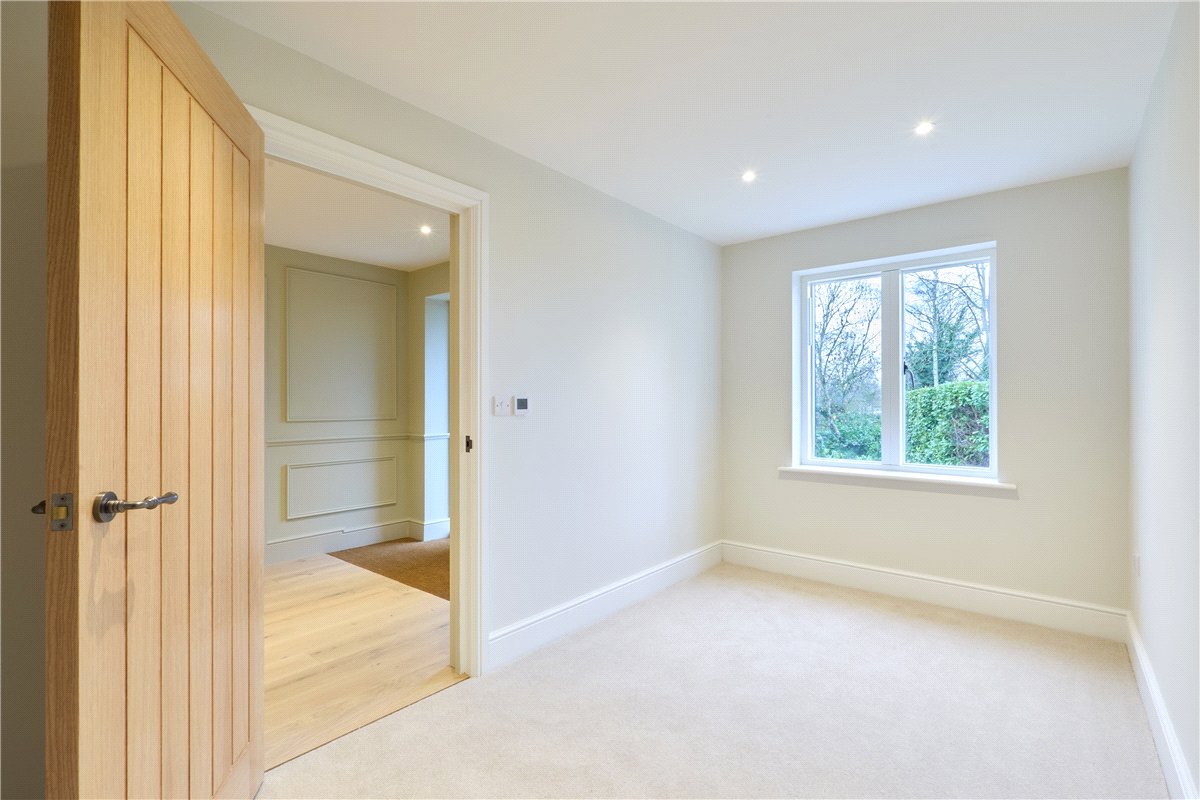 4 bedroom house, Water End, Wrestlingworth SG19 - Available