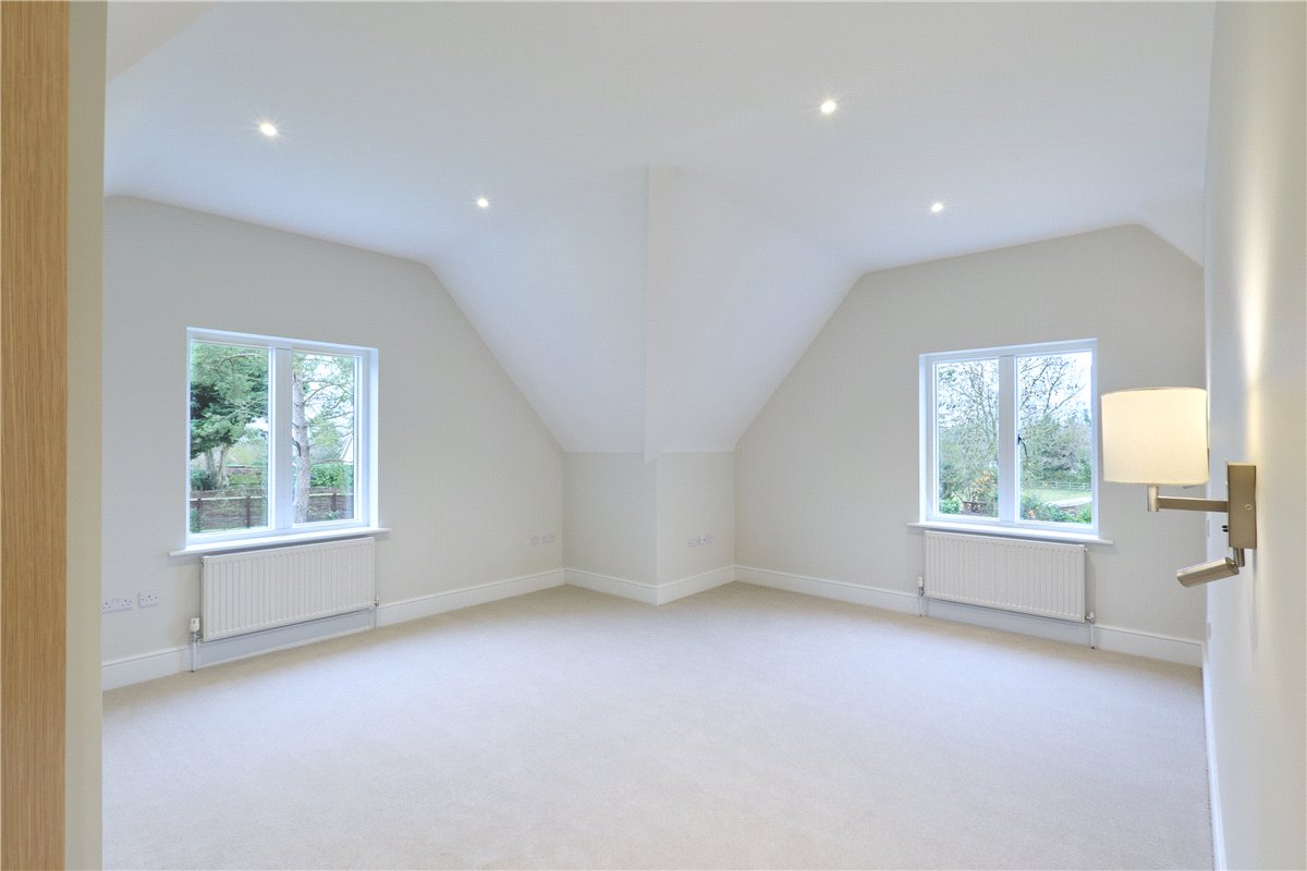 4 bedroom house, Water End, Wrestlingworth SG19 - Available