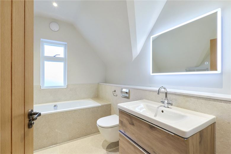 4 bedroom house, Water End, Wrestlingworth SG19 - Available