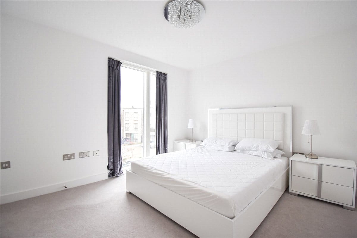 4 bedroom house, Knightly Avenue, Cambridge CB2 - Available