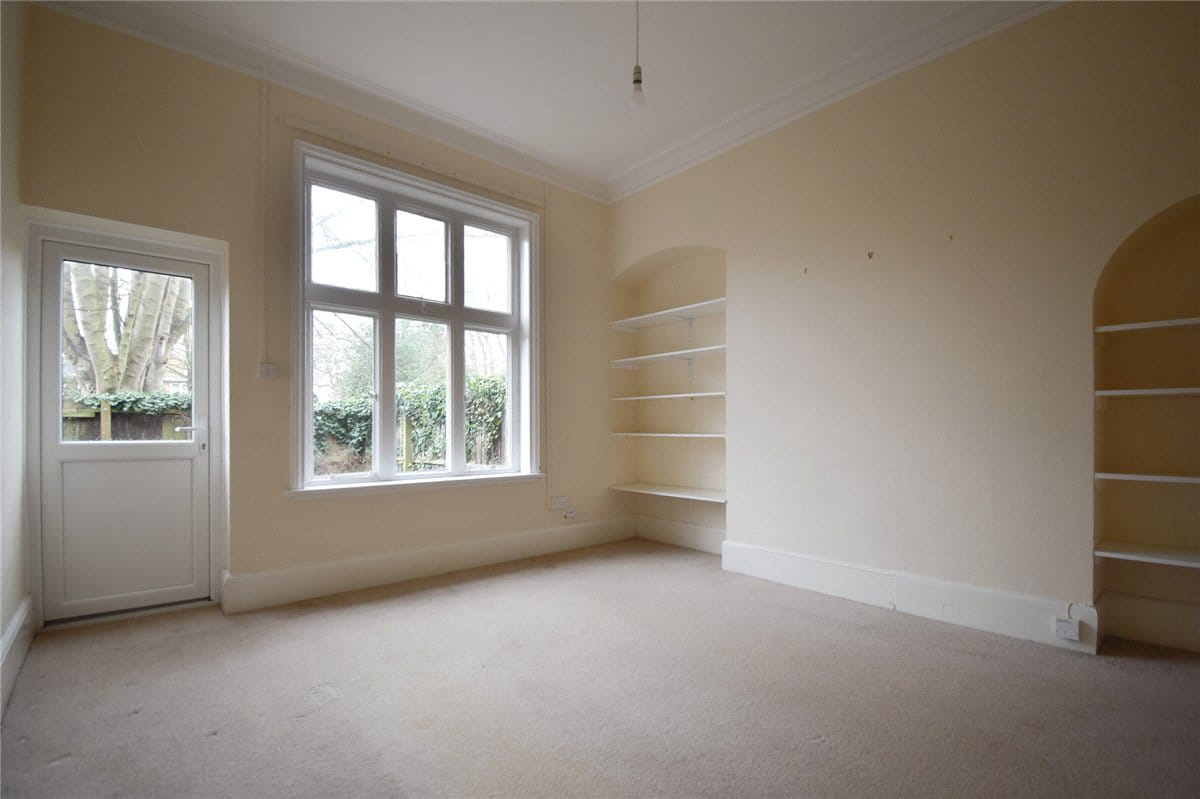 2 bedroom house, St Marks Church, 13 Barton Road CB3 - Available
