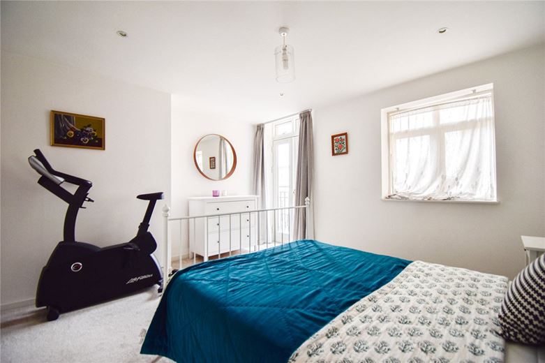 1 bedroom flat, The Belvedere, Homerton Street CB2 - Let Agreed