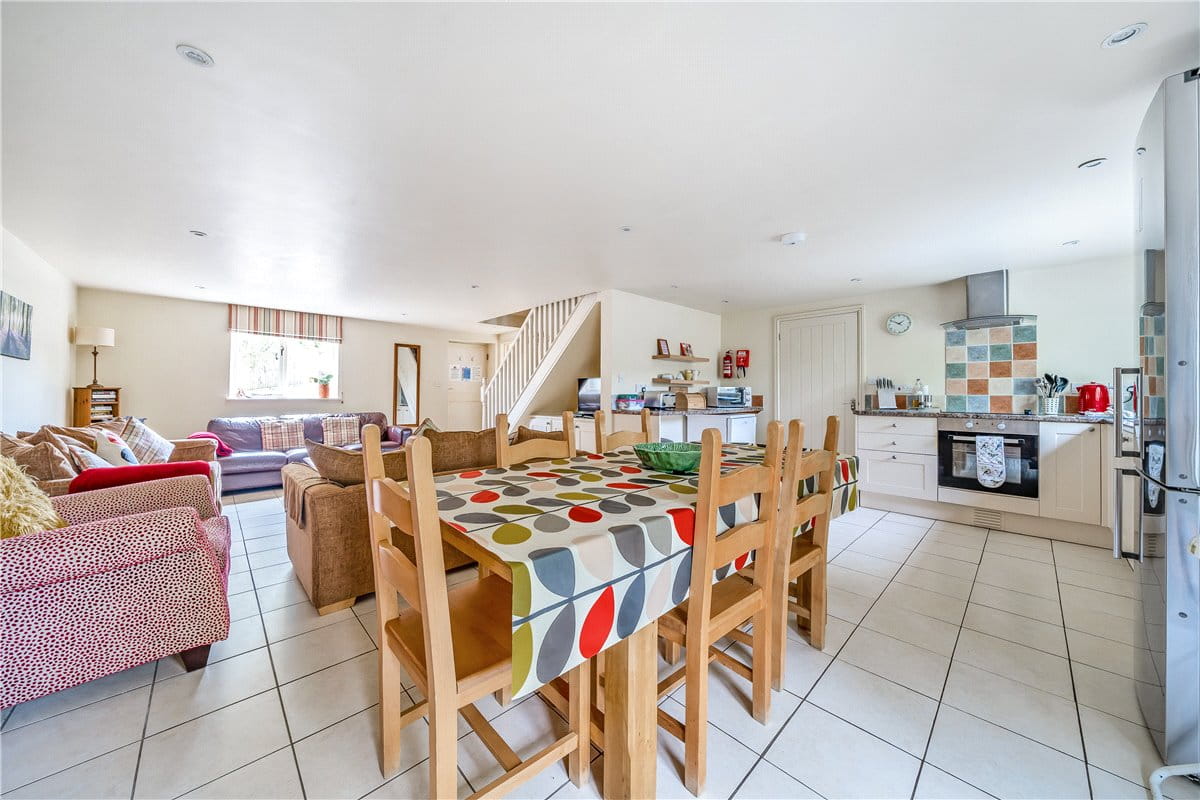 5 bedroom house, Northfield Lane, Nassington PE8 - Available