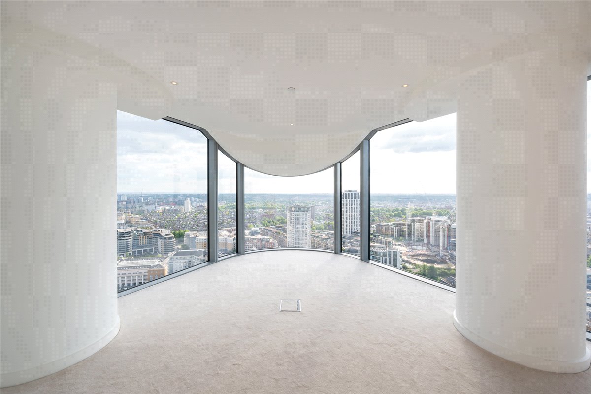5 bedroom flat, Waterfront Drive, Chelsea Waterfront SW10 - Available