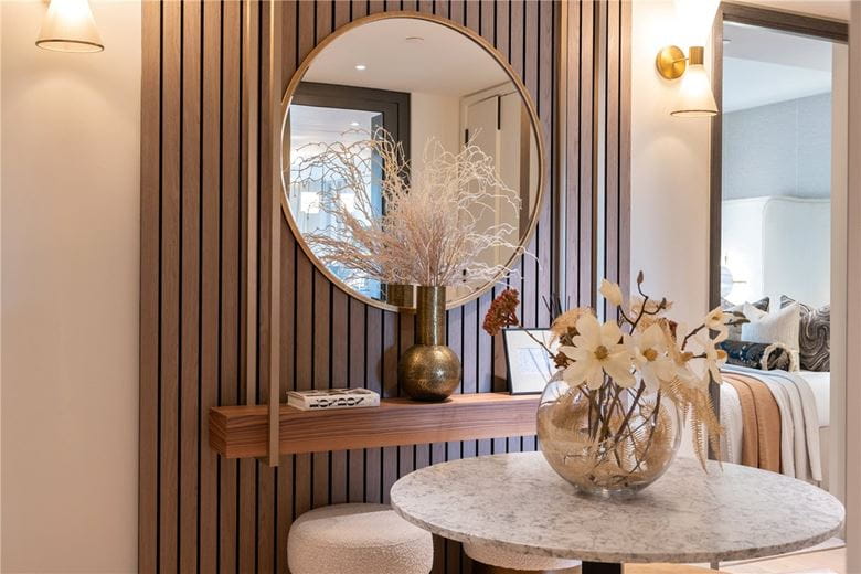 3 bedroom flat, Waterfront Drive, Chelsea Waterfront SW10 - Available