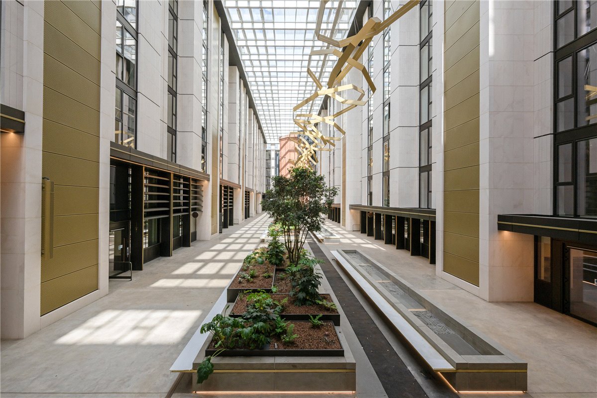 4 bedroom flat, Waterfront Drive, Chelsea Waterfront SW10 - Available