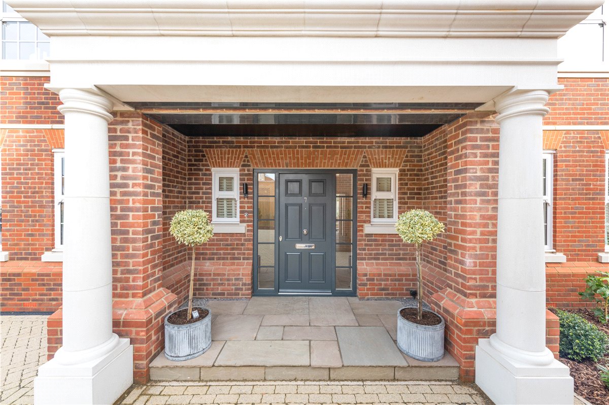 5 bedroom house, Oakfields, Preston SG4 - Sold