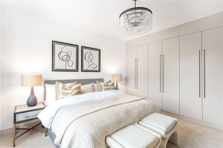 5 bedroom house, Oakfields, Preston SG4 - Sold