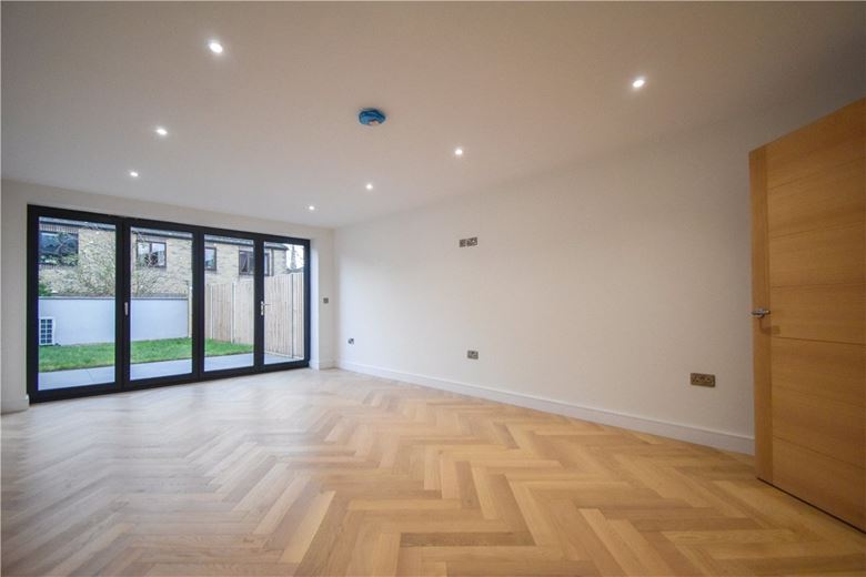 3 bedroom house, High Street, Chesterton CB4 - Sold STC