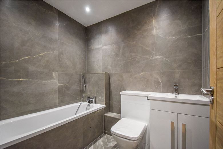 3 bedroom house, High Street, Chesterton CB4 - Sold STC