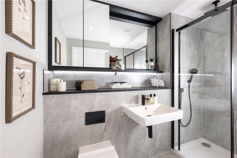 3 bedroom flat, Eddington Avenue, Eddington CB3 - Available