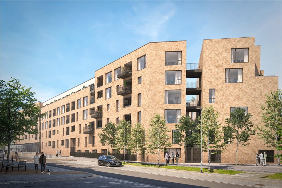 3 bedroom flat, Eddington Avenue, Cambridge CB3 - Available