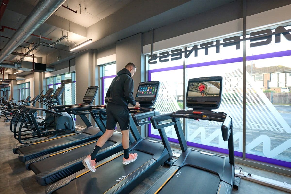 1 bedroom flat, Grand Union, Beresford Avenue HA0 - Available