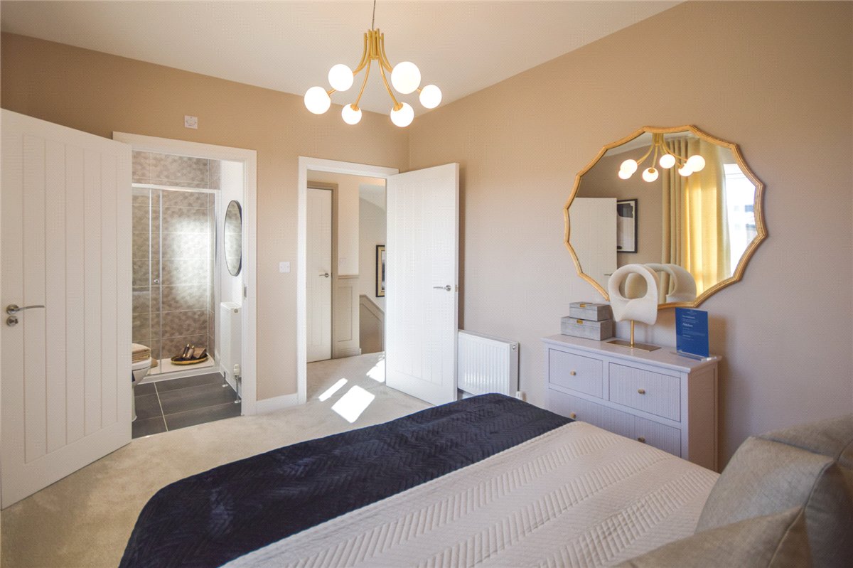 4 bedroom house, Grain Walk, Cherry Hinton CB1 - Available