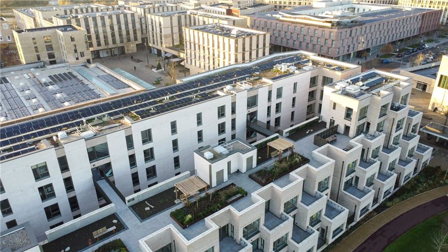 2 bedroom flat, Knights Park, Eddington CB3 - Available