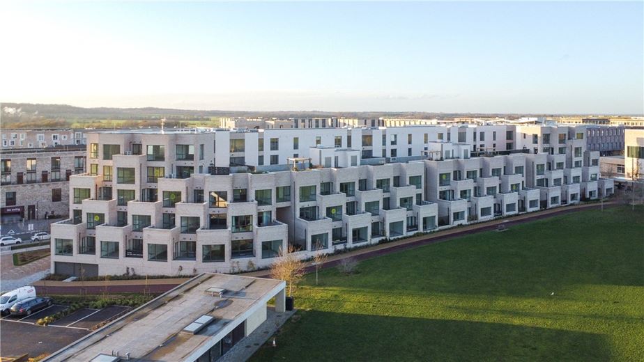 1 bedroom flat, Knights Park, Eddington CB3 - Available