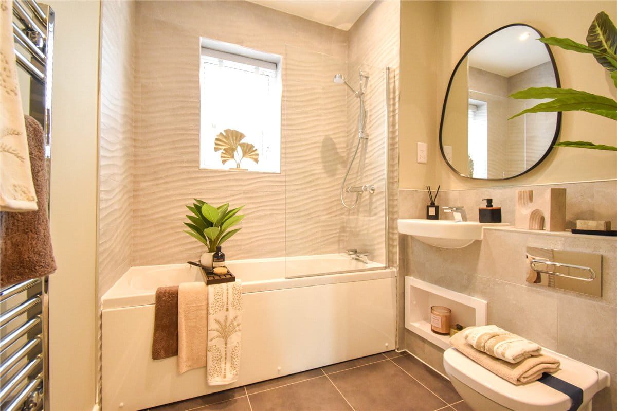 2 bedroom maisonette, Saffron Way, Cherry Hinton CB1 - Available