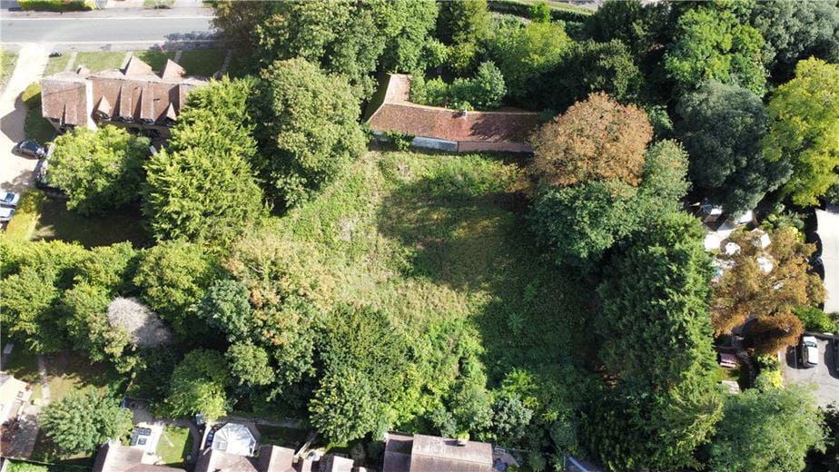  bedroom development plot, King James Way, Royston SG8 - Available