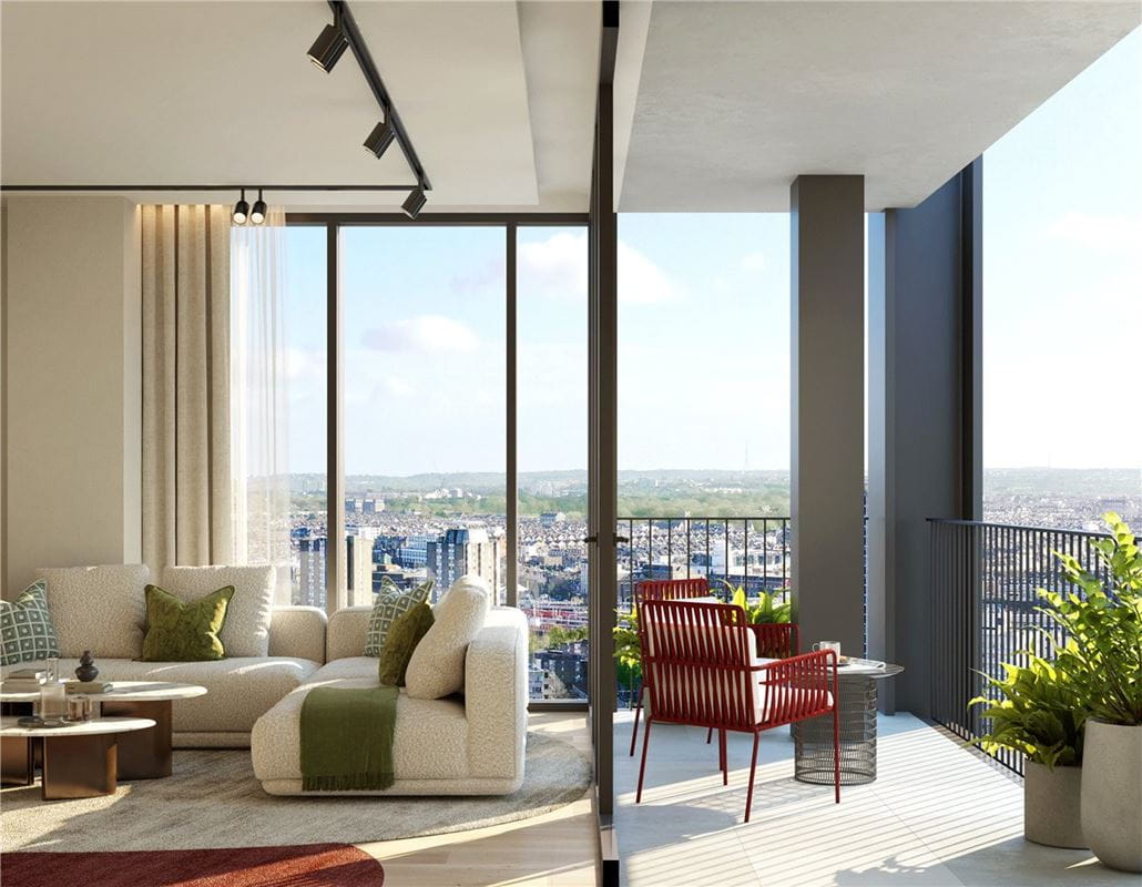 2 bedroom flat, York Road, London SW11 - Available