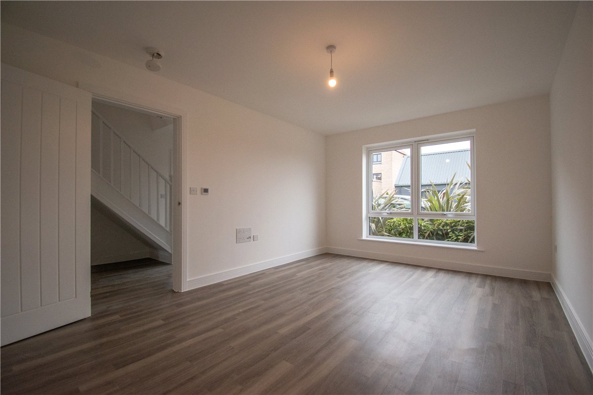 4 bedroom house, Saffron Way, Cambridge CB1 - Available