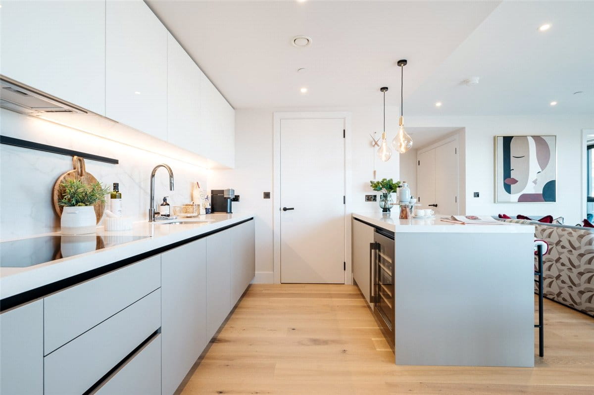 2 bedroom flat, White City Living, 54 Wood Lane W12 - Available