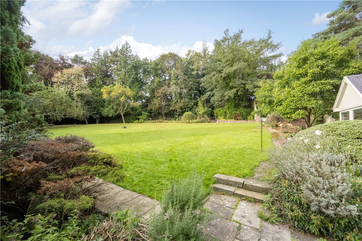 7 bedroom house, Fulwith Grange, Fulwith Mill Lane HG2 - Sold