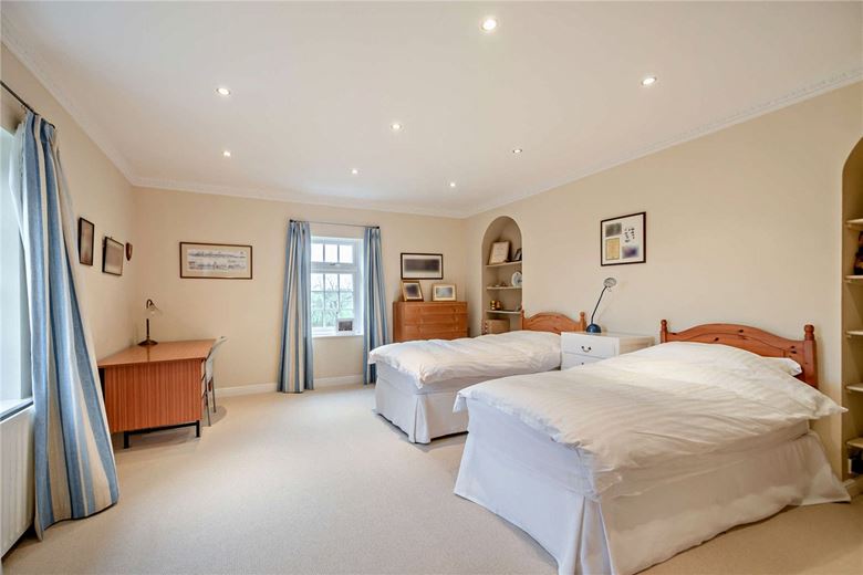 4 bedroom house, Between Beckwithshaw and Leathley, Near Harrogate LS21 - Available