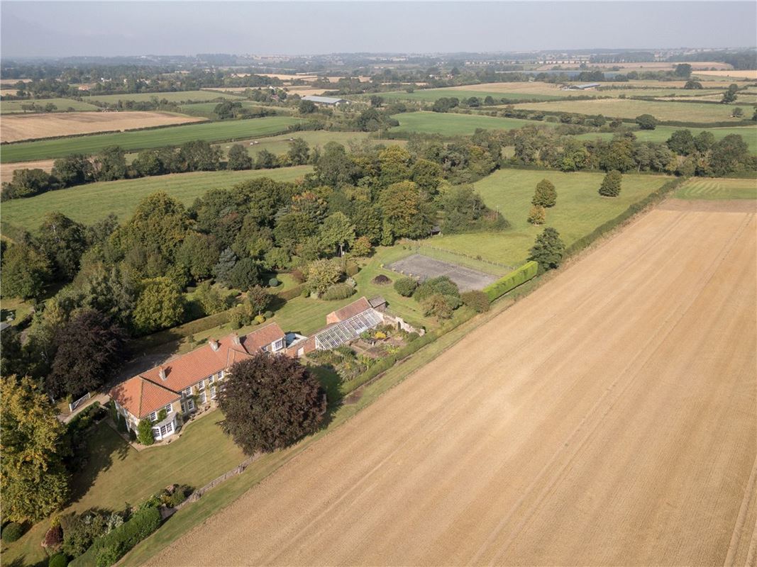 6 bedroom house, Near Bishop Monkton, North Yorkshire HG4 - Sold STC