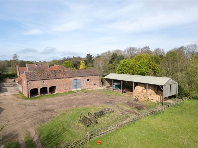  bedroom house, Residential Development Opportunity, Low Farm Barns YO26 - Available