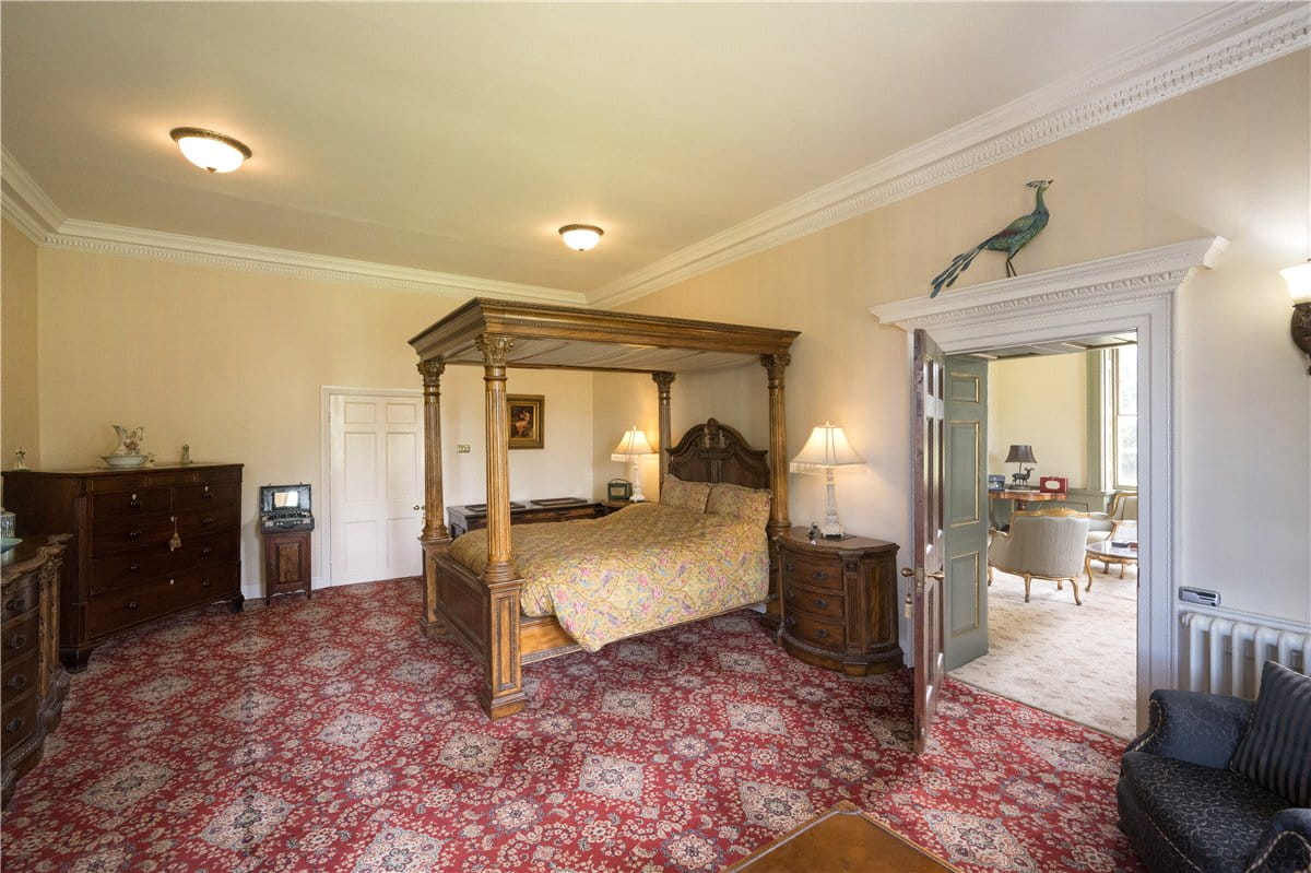  House, Wadworth, Doncaster DN11 - Available