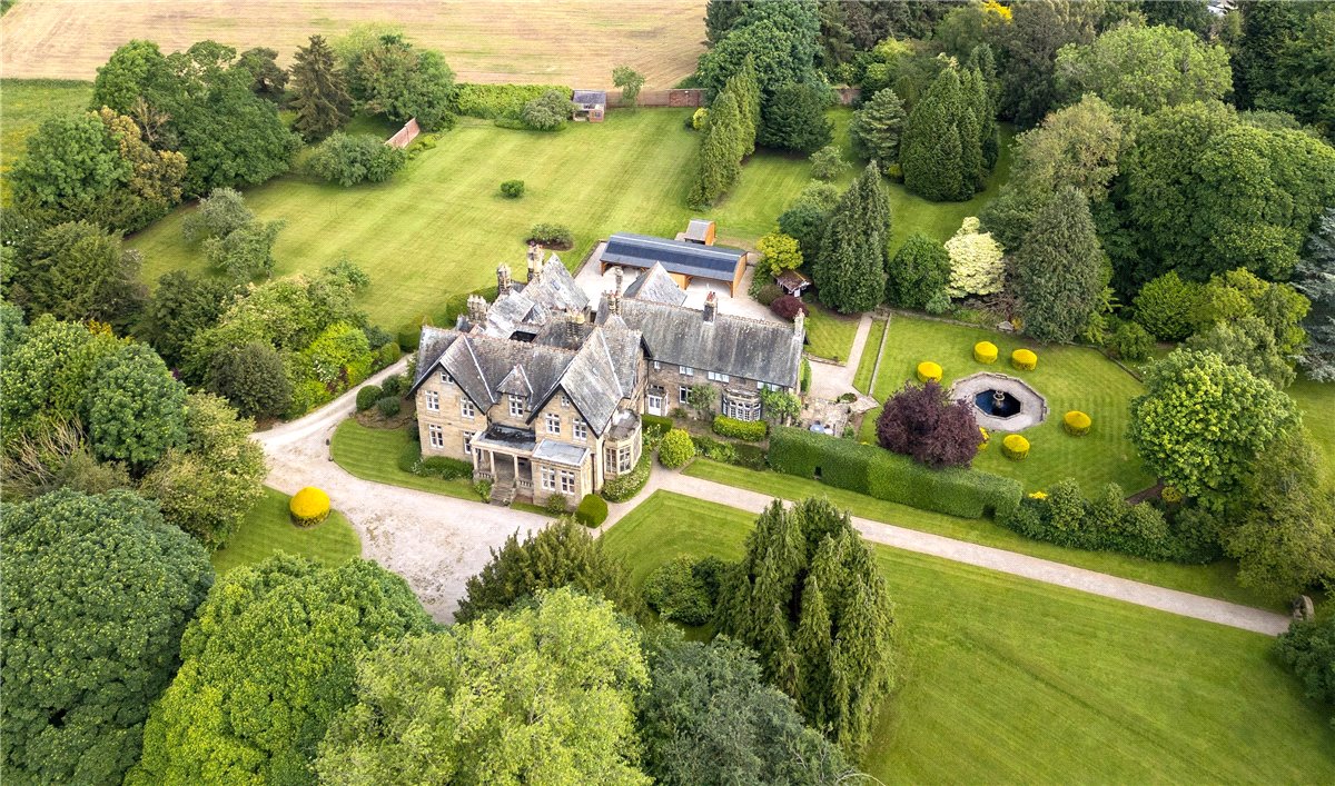 8 bedroom house, Bilton Lane, Harrogate HG1 - Sold STC