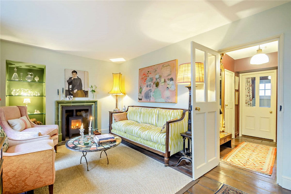 2 bedroom house, Wellington Square, Harrogate HG2 - Available