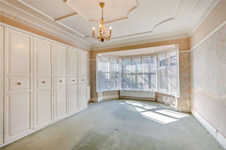 5 bedroom house, Langcliffe Avenue, Harrogate HG2 - Sold