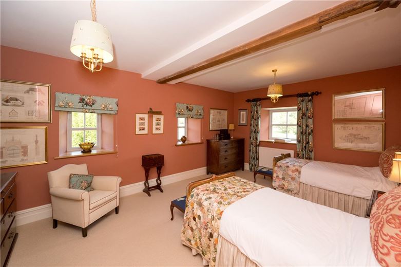 5 bedroom house, Lothersdale, Near Skipton BD20 - Available